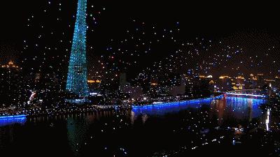 珠江夜游与广州塔合影,广州塔财富广场珠江夜游路线