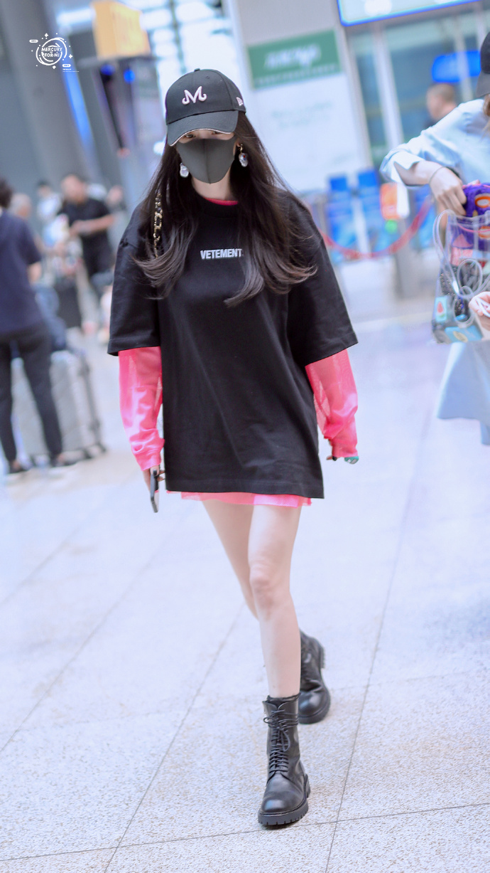 杨幂范思辙最新消息,杨幂解约范思哲