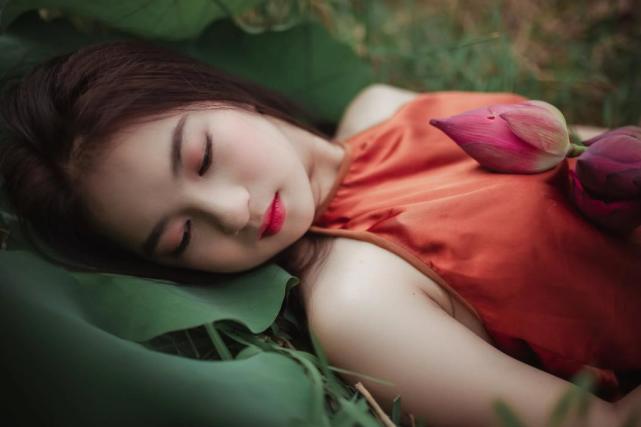 老夫老妻不愿意拥抱正常吗,为什么老夫妻不愿意接吻