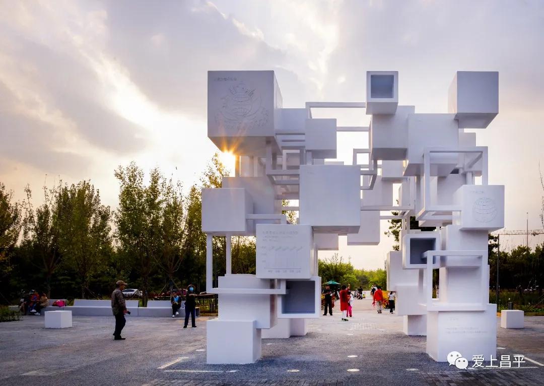 人间最美的旅游地,人间最美四月天去哪里玩