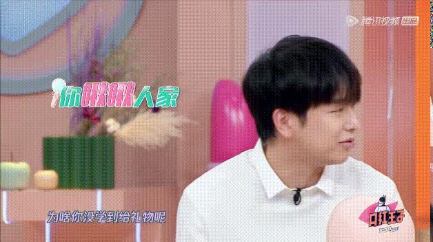 让男明星帮忙化妆，是巨大福利还是*男美**陷阱？