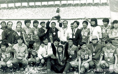 足球才是生命的真谛,足球是什么类的