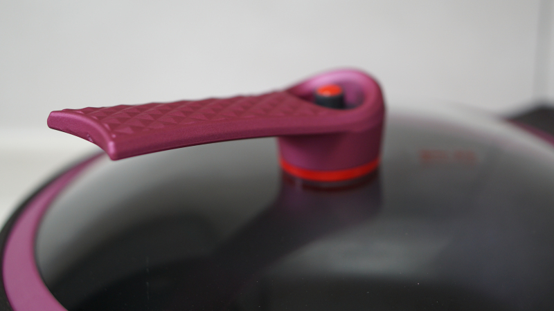 英国帝伯朗钛钻不粘锅,做一桌好菜,只需要这一口锅