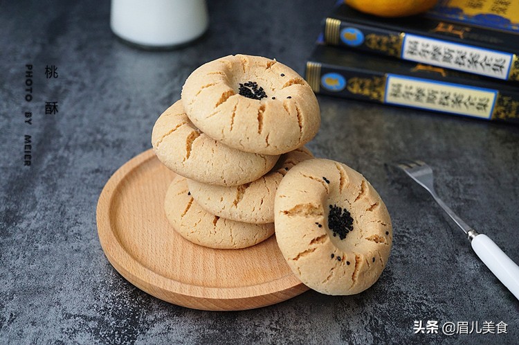 酵母泡打粉有什么区别,酵母泡打粉小苏打发面有什么区别