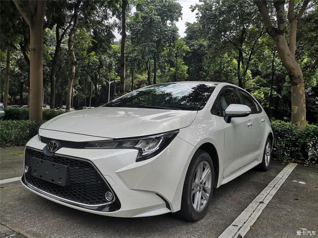 雷凌和卡罗拉哪个更安全呢,丰田雷凌双擎安全系数高吗