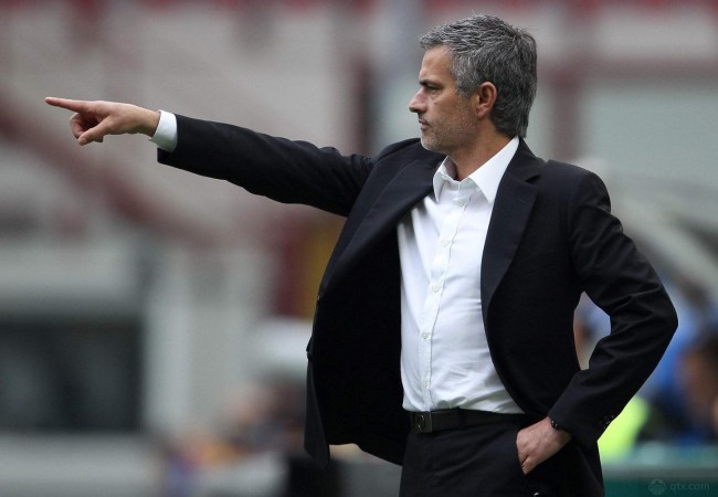 斯特林假摔穆里尼奥热刺,球天下英超