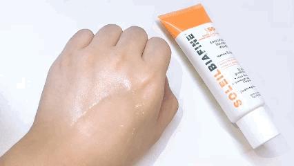 硬防晒和涂防晒哪个防晒效果更好,一年四季涂防晒和夏天涂防晒对比