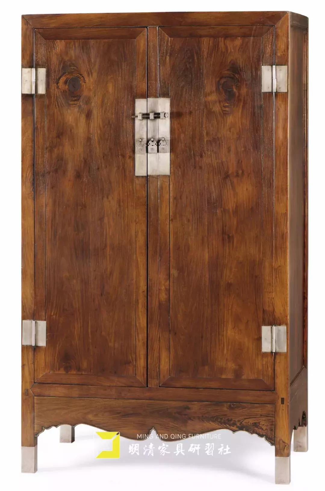 明清家具展厅灯光设计,明清家具铜蝙蝠配饰