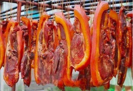 3岁宝宝说肚子疼且发烧,3岁宝宝说肚子疼