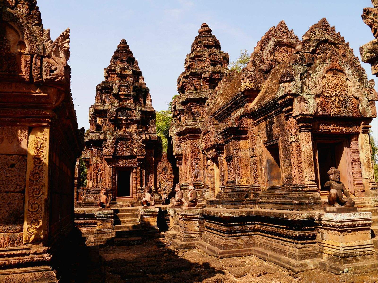 100元人民币在各国能买些什么,100元人民币在东南亚