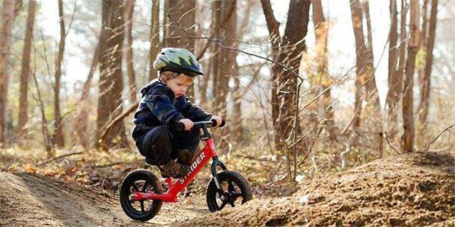 不重视孩子教育的家庭后果,平衡感不足对孩子有什么影响