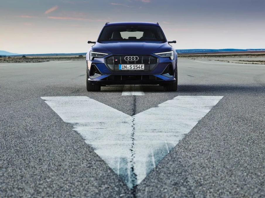 奥迪玩灯有多厉害,奥迪玩灯为什么这么厉害