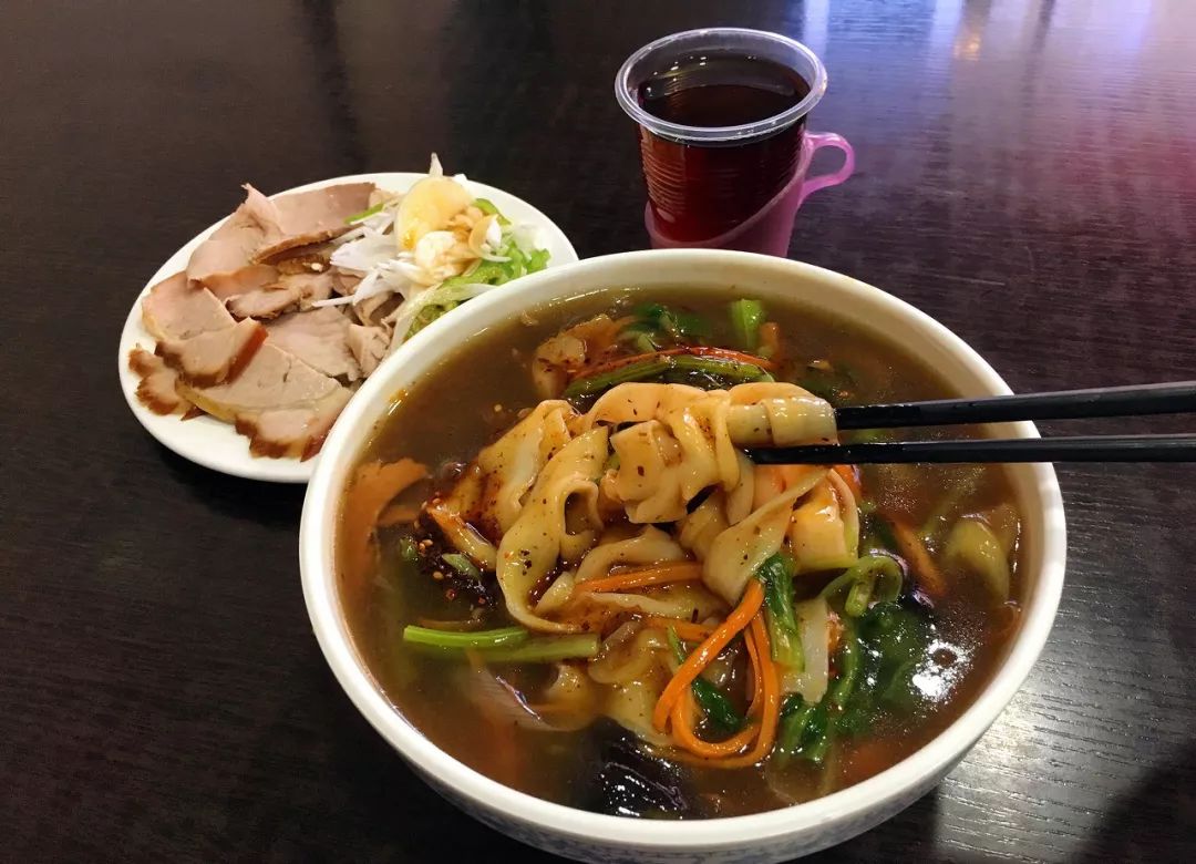 兰州不清真的牛肉面有哪些,甘肃兰州牛肉面