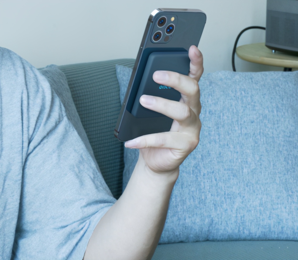 iphone12的一些配件,iphone12必须要买的配件