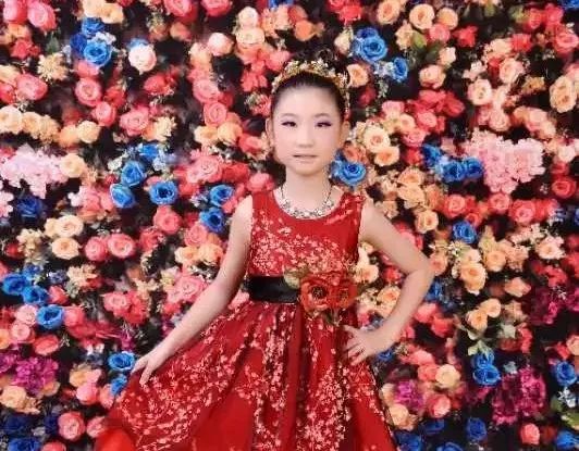 七律二首送瘟神朗读与解析,七律二首送瘟神其二配图