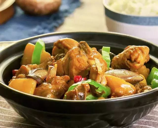 便利蜂以数字化实现热餐标准化,便利蜂加班食谱