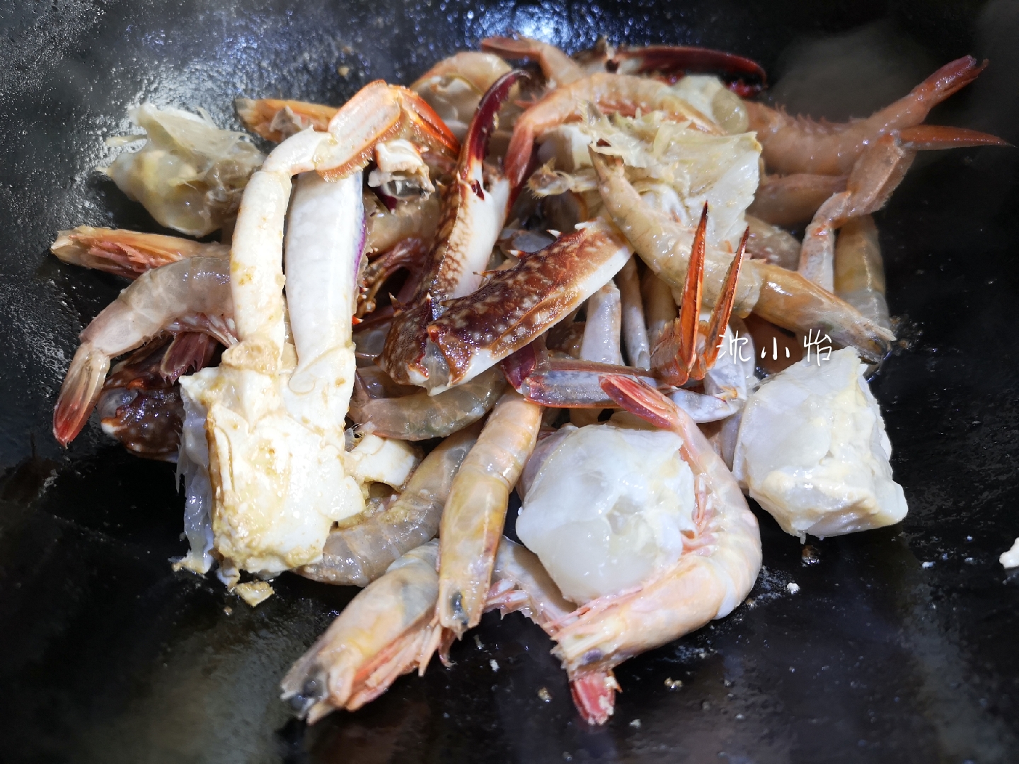 海鲜别再清蒸了这样做美味又下饭,做海鲜粥海鲜要不要先炒米