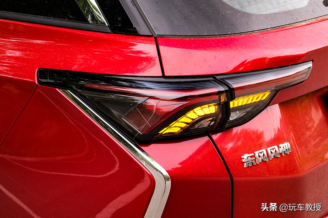 10万左右的法系车suv,10万以内的全新高颜值suv