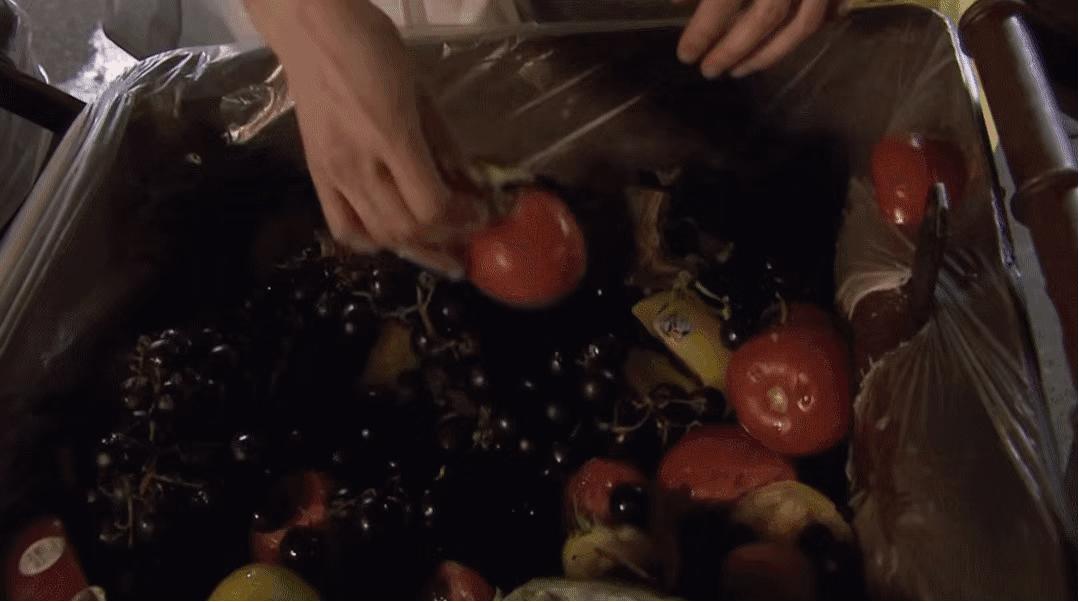 “那个抠门的女人,为了省19元钱,连最爱的电视剧都不看了