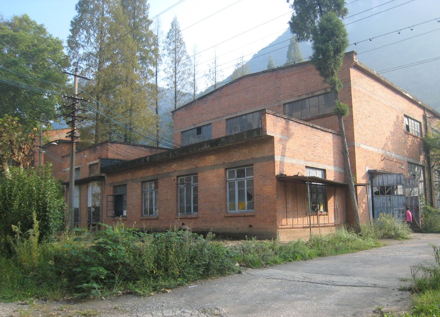 贵州深山发现神秘基地已废弃多年,贵州神秘军事禁区