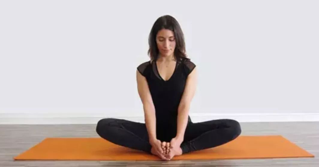 当妈后腰疼怎么缓解,妈妈腰疼的厉害怎么缓解