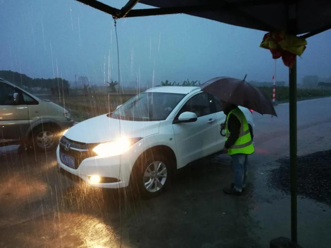 网格员防疫一线,疫情防控中的社区网格员