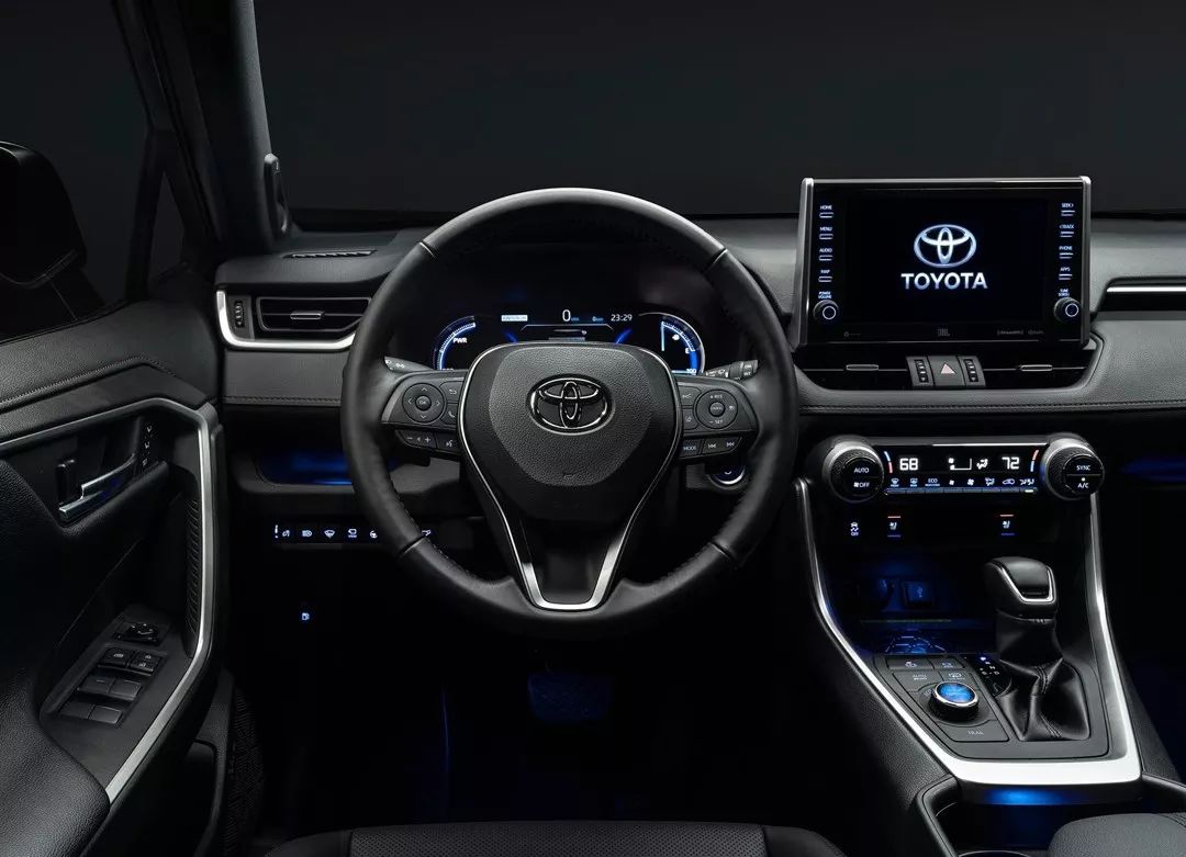 六七万的rav4,rav4算不算高档次的车