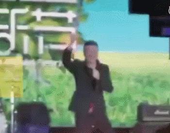 韩磊摔倒节目完整版,韩磊超常发挥