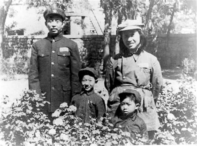 黄祖炎观看晚会,遭凶手枪杀,毛主席得知后一个月内连作3次批示