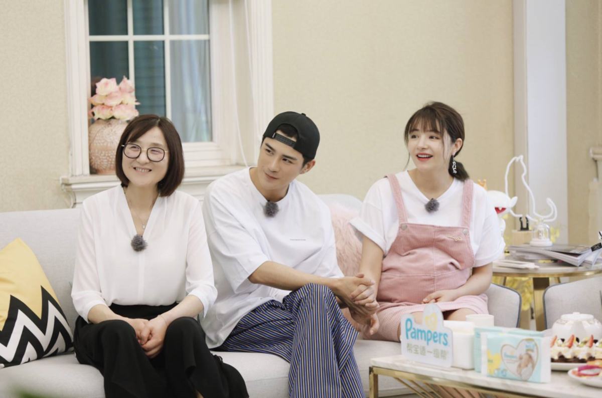 麦迪娜婆媳近况,麦迪娜和婆婆因买鞋吵架