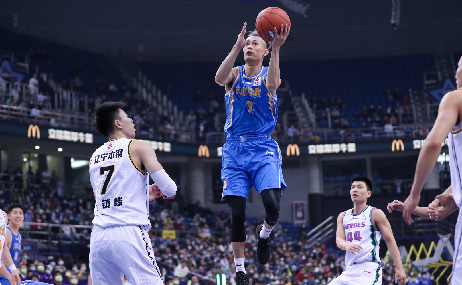 张镇麟本土首个总决赛三双赛后,张镇麟上场6分钟得到全场最高分