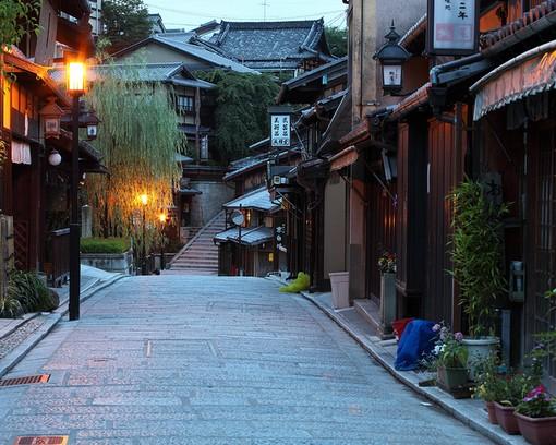 清水寺伏见稻荷大社奈良一日游,京都清水寺和伏见稻荷寺哪个先去