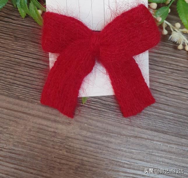 韩国蝴蝶发饰最流行款,韩系时尚潮流发饰