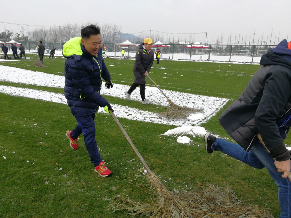 苏州足球队教练王建军,王建军女足
