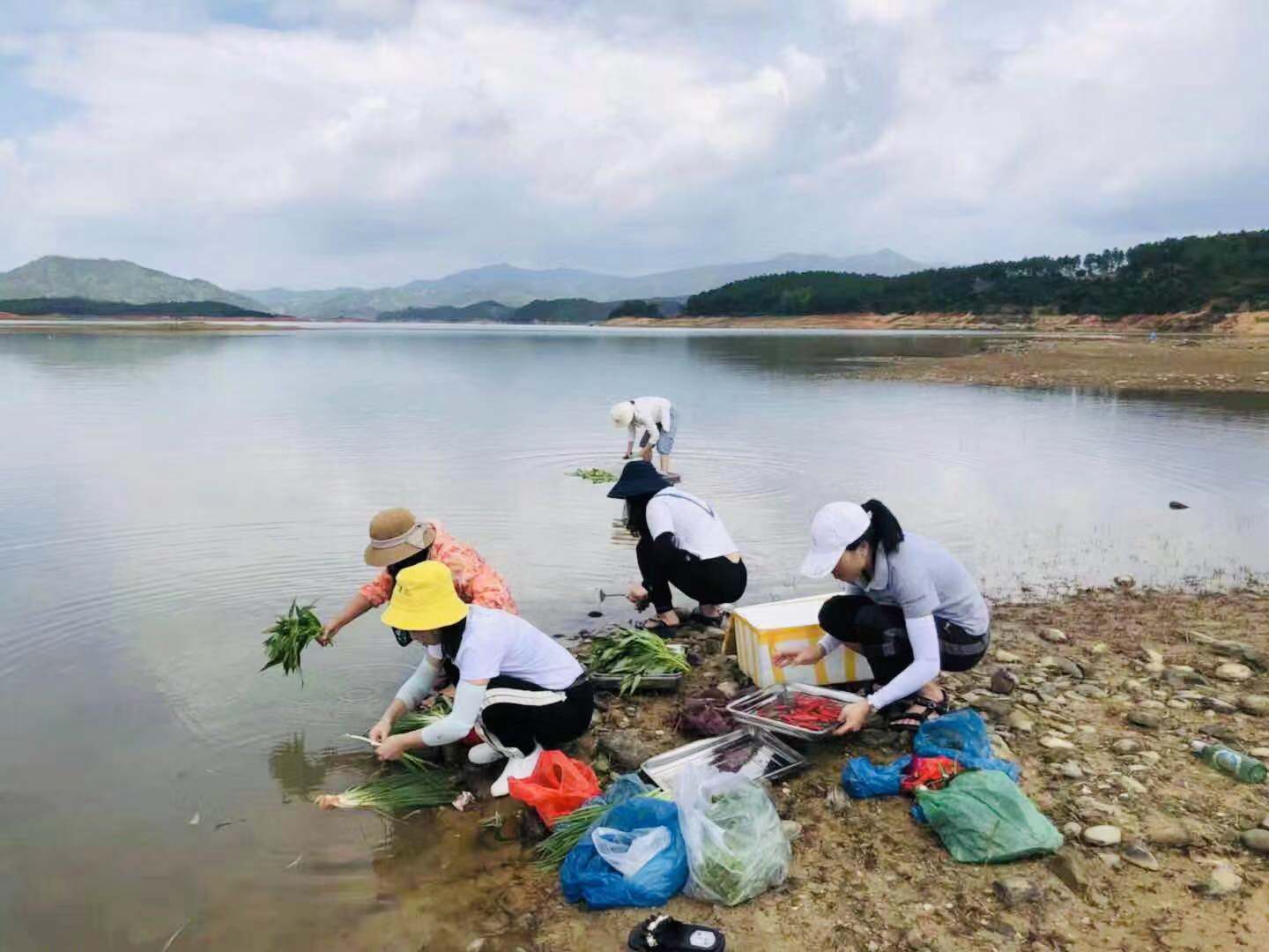 深圳周边郊外森林自驾游路线,深圳自驾一日游海边露营景点推荐