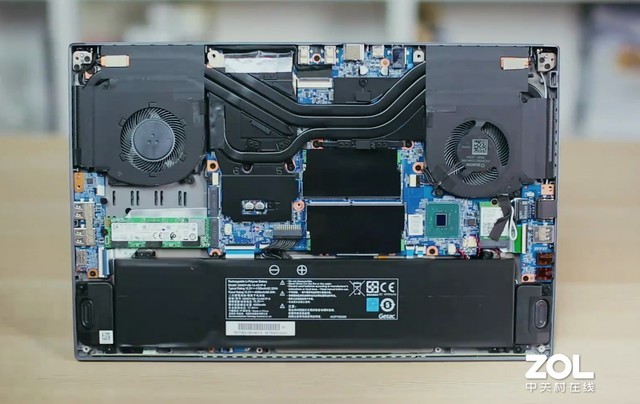 是设计师就盘它！机械师创物者首发评测太硬核了