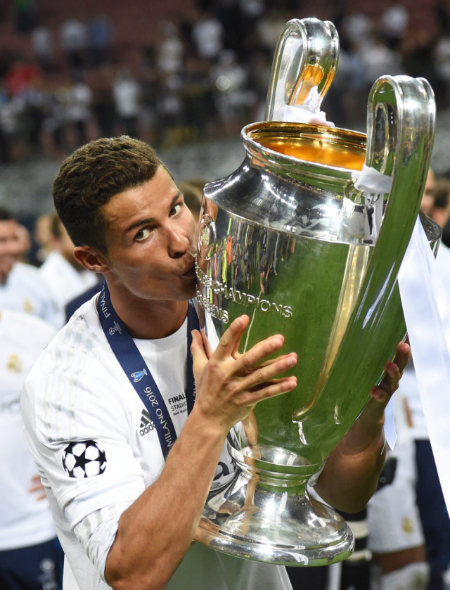 c罗9年在皇马的队友,c罗九年西甲十佳进球