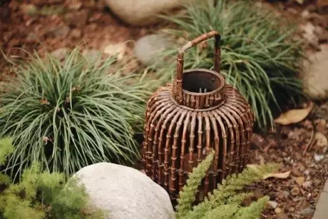 90后小伙花100万造房子,90后小伙花几千元装修500个平方