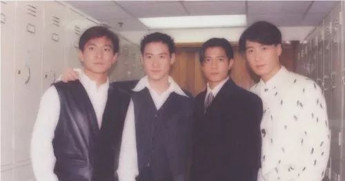 10年过去，《潜伏》依然是无可超越的谍战剧