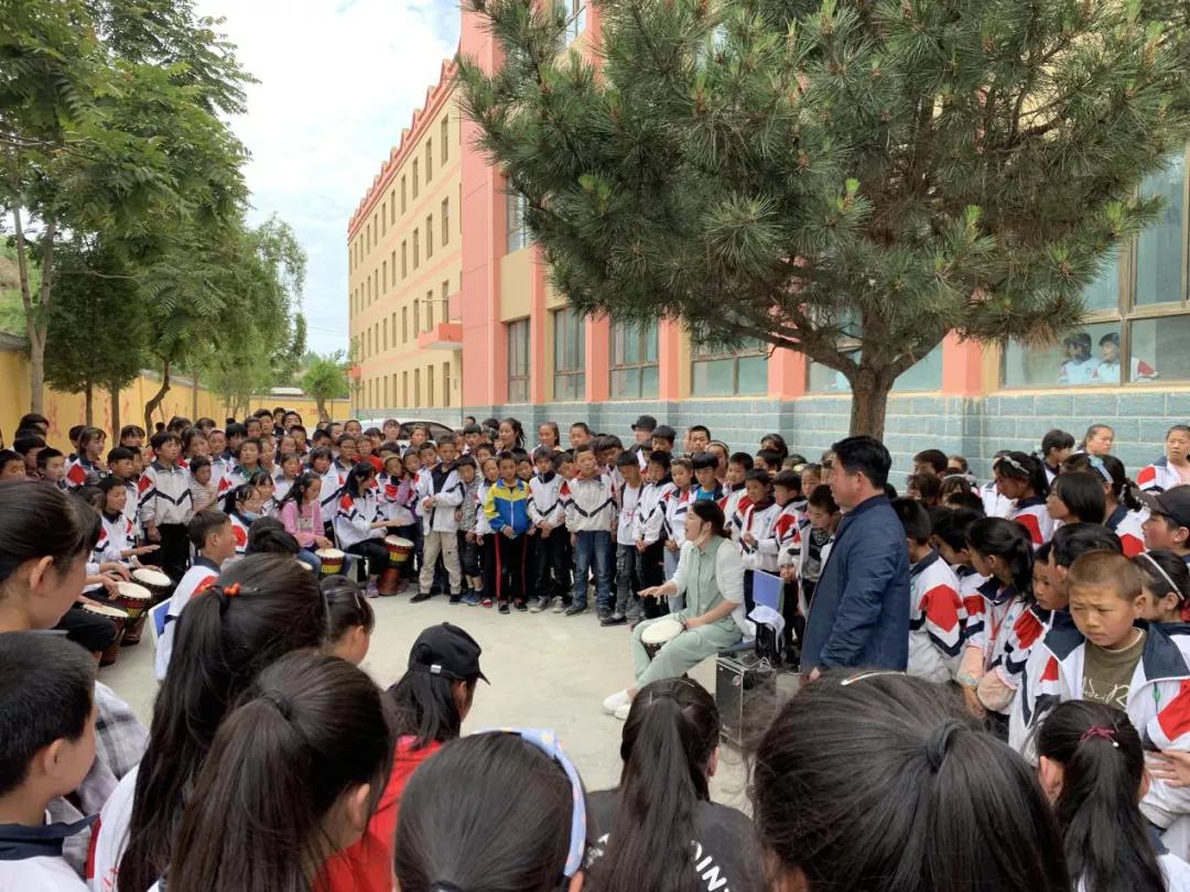 跨越山海的支教之旅,跨越山海献真情对口帮扶促振兴