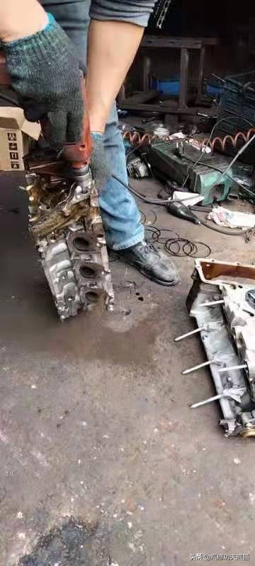 二手途锐烧机油解决要多少钱,二手老途锐烧机油