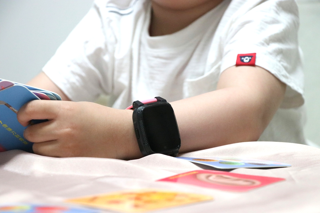 糖猫儿童电话手表joy2表带,糖猫电话手表joy2功能