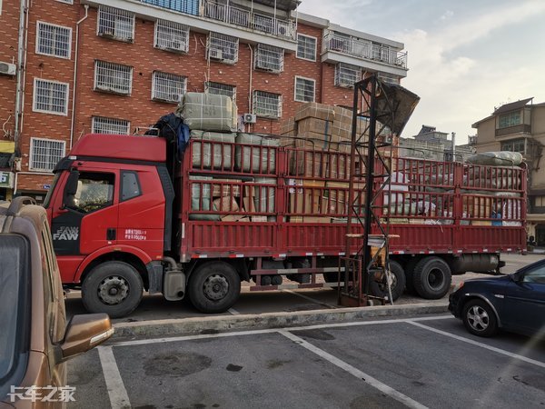 “世界小商品之都”义乌再出发,中国义乌小商品之城