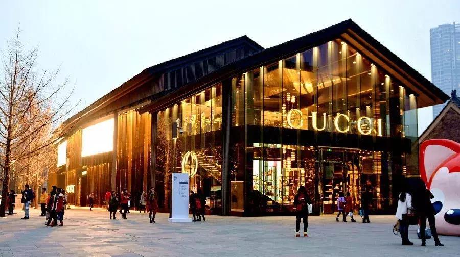 买买买中毒的亚洲人花钱越来越豪爽，为什么还挣不到他们的钱？