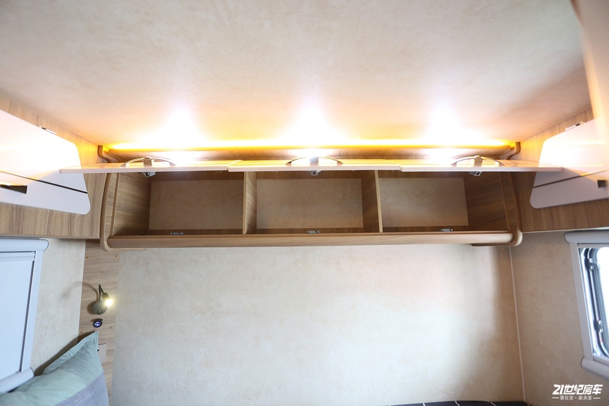 途佳房车上汽轻卡快运h300,途佳房车h300价格