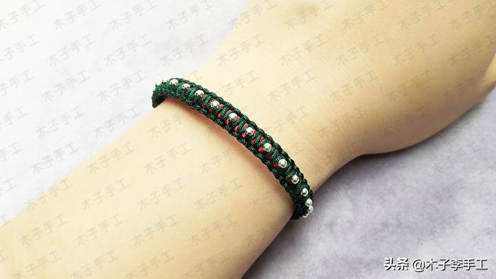 双向平结手链编织教程串珠,花样平结串珠花朵手链