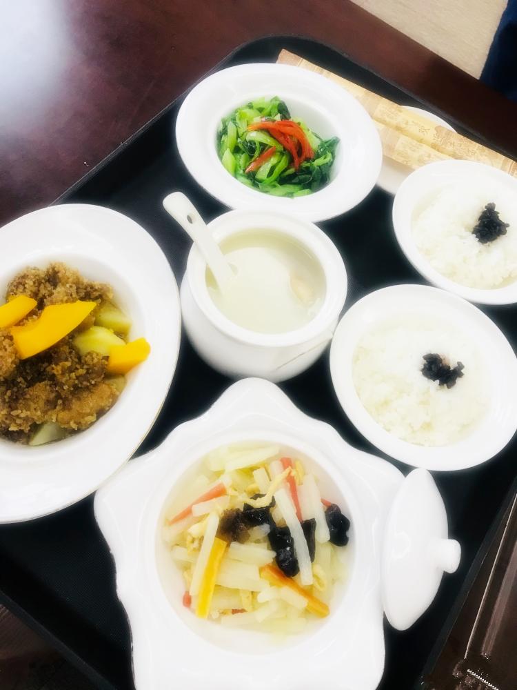 30天的月子餐图片,朋友圈月子餐晒图