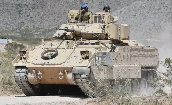 bmp3m步战车,bmp-3步兵战车和04式步战车对比