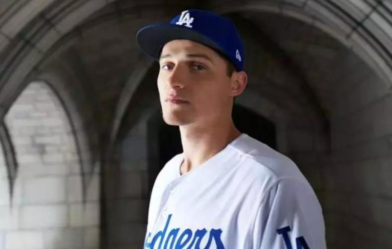 网上买衣服尺寸为什么不合适,网上买衣服要不要买大一码