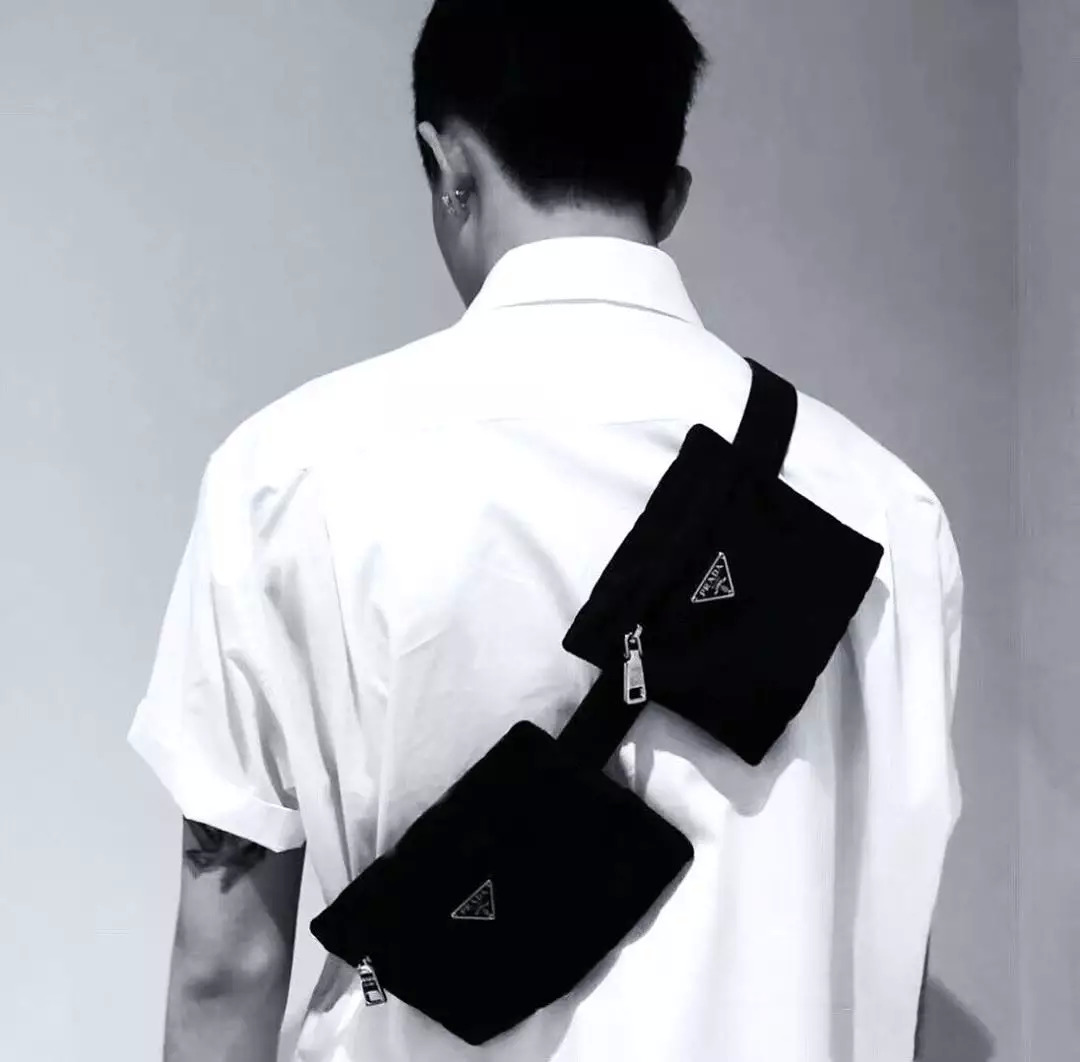 买一送一的背包,买一送一背法